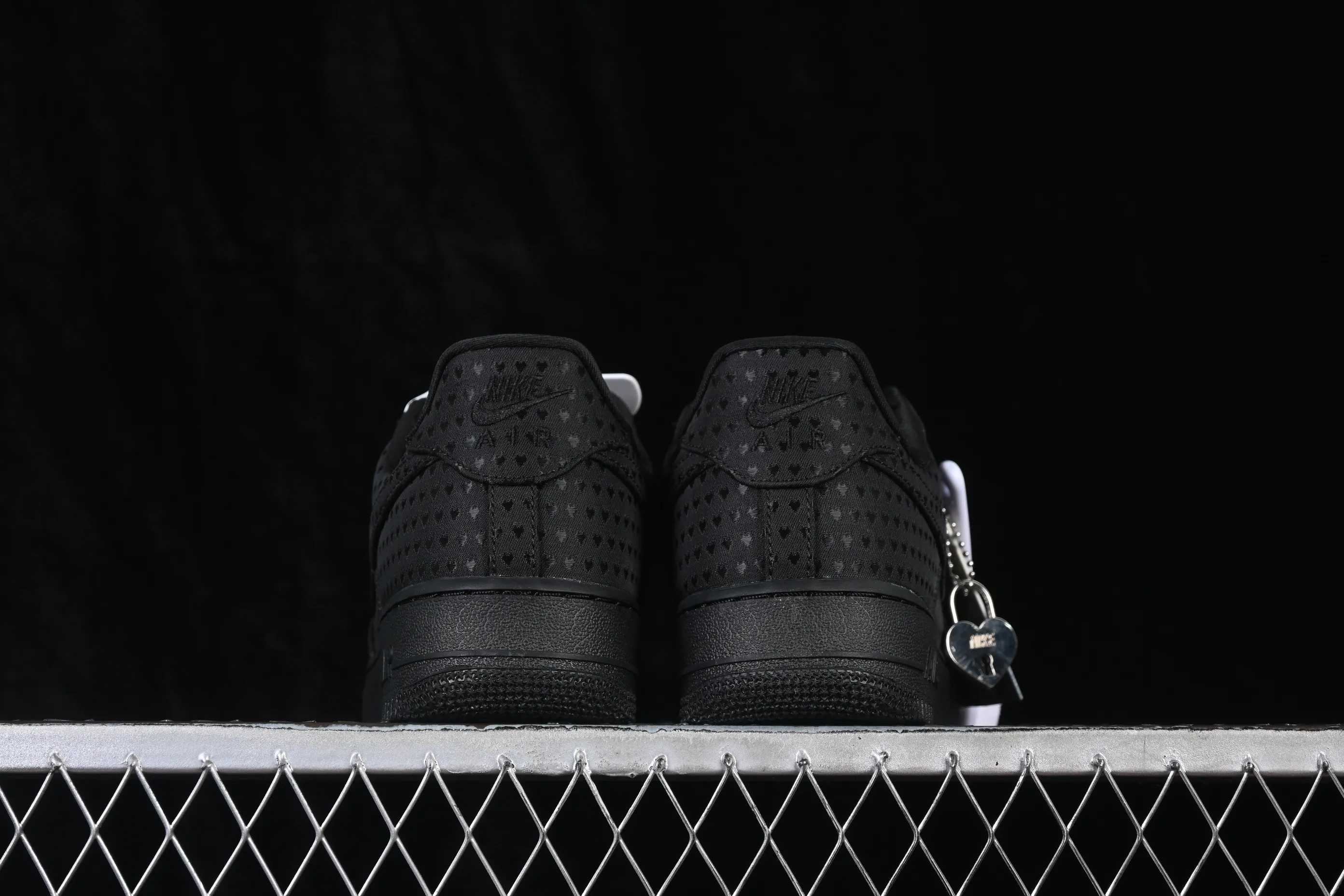 All categories Nk Air Force 1 Air Force series Nk Air Force 1 Low Air Force low-top Nike Air Force 1'07 Low Air Force 1 low-top casual sneakers IQ9965-001